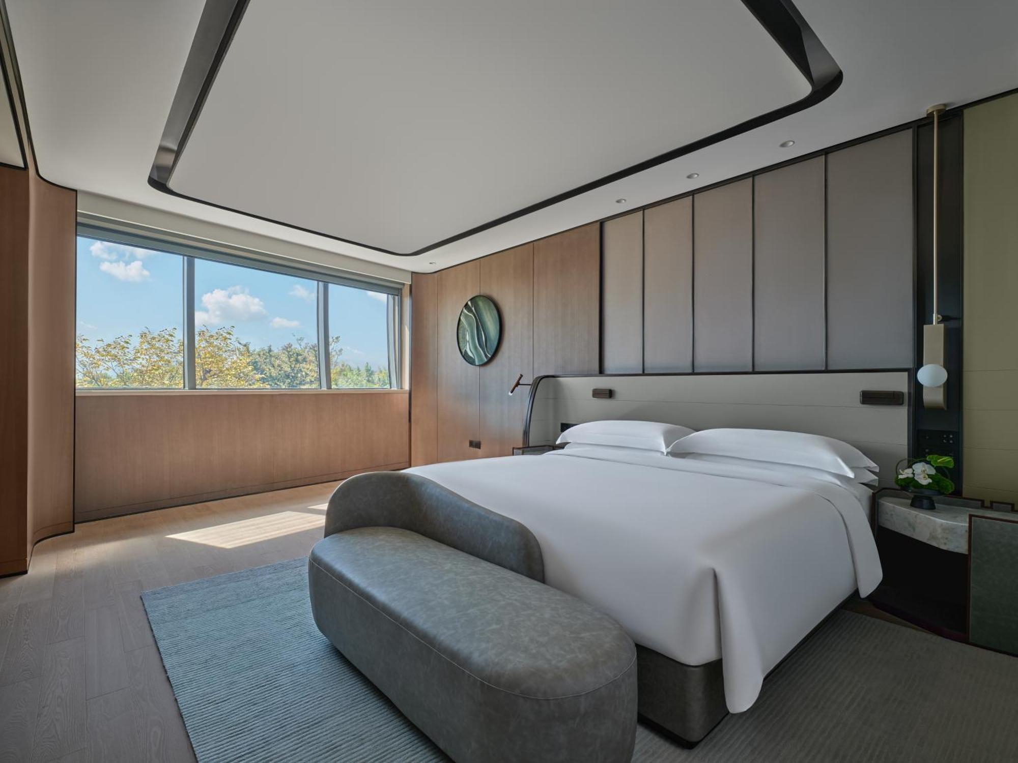 Intercontinental Shanghai Harbour City By Ihg Nanhui Екстер'єр фото