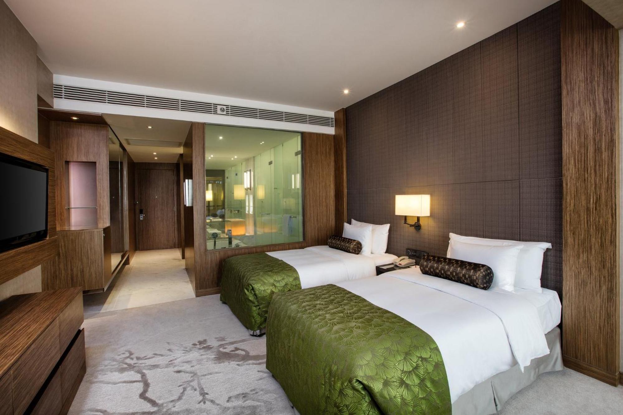 Intercontinental Shanghai Harbour City By Ihg Nanhui Екстер'єр фото
