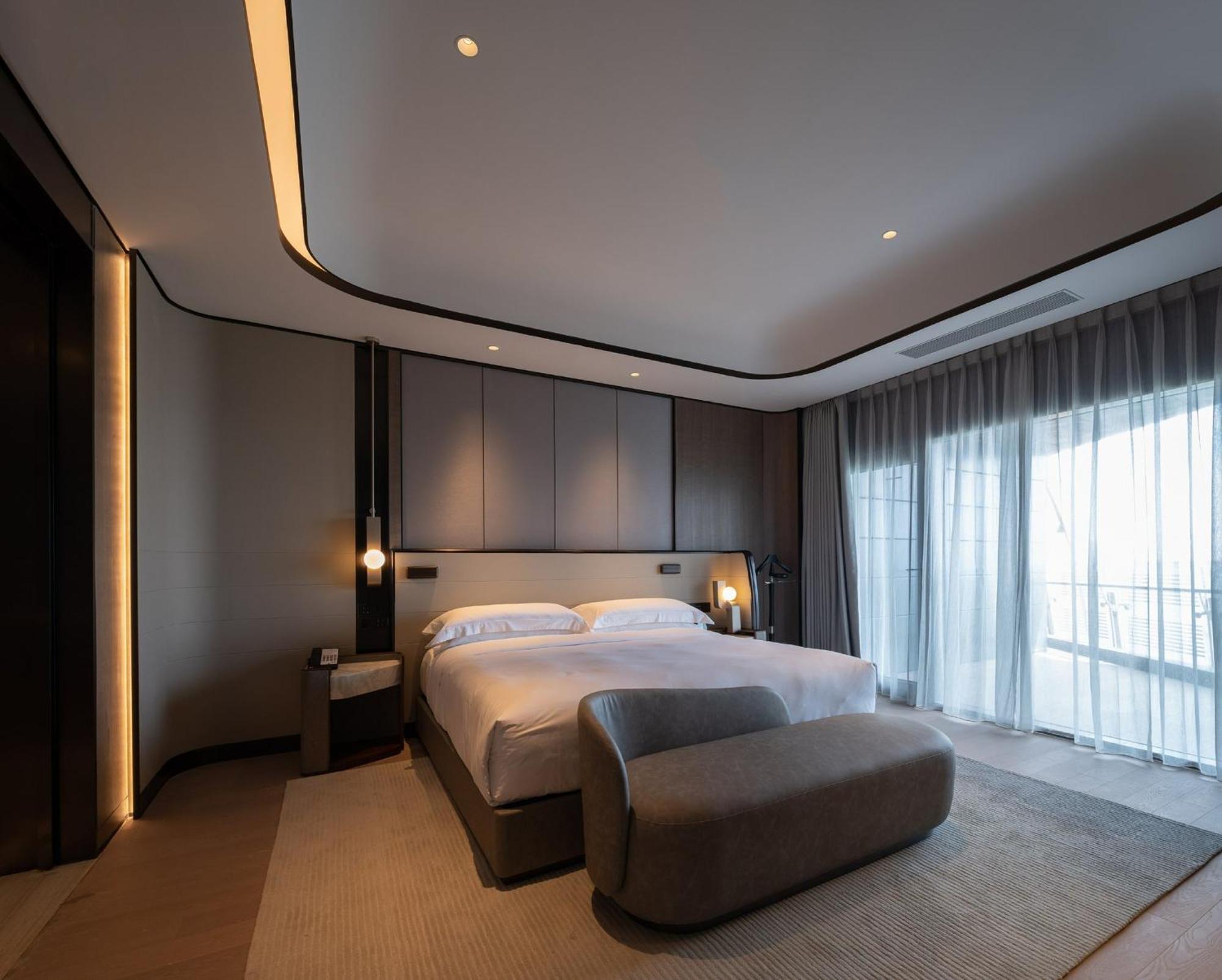 Intercontinental Shanghai Harbour City By Ihg Nanhui Екстер'єр фото