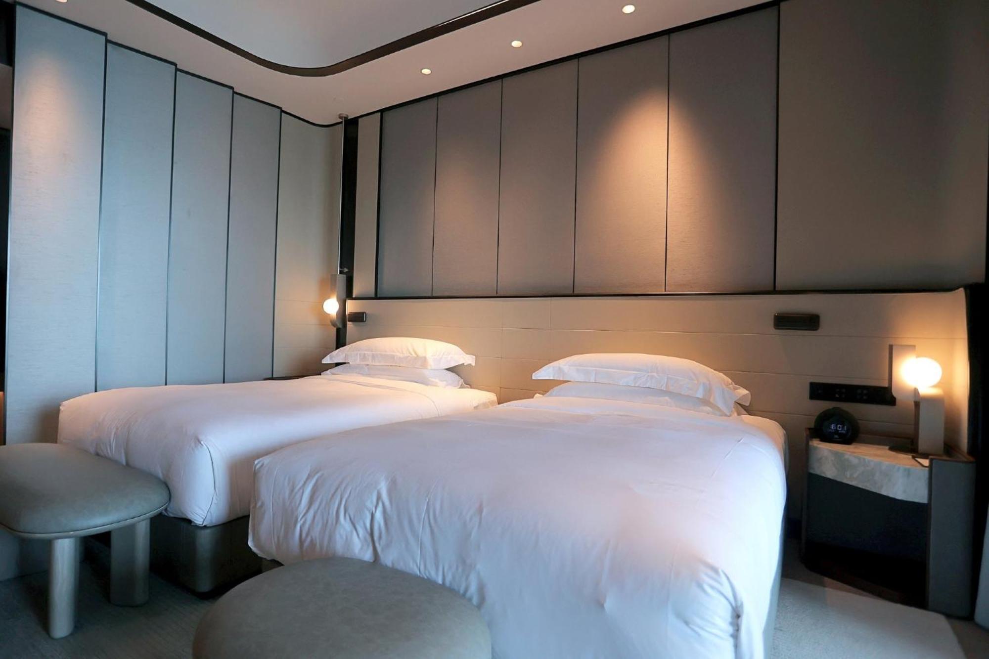 Intercontinental Shanghai Harbour City By Ihg Nanhui Екстер'єр фото