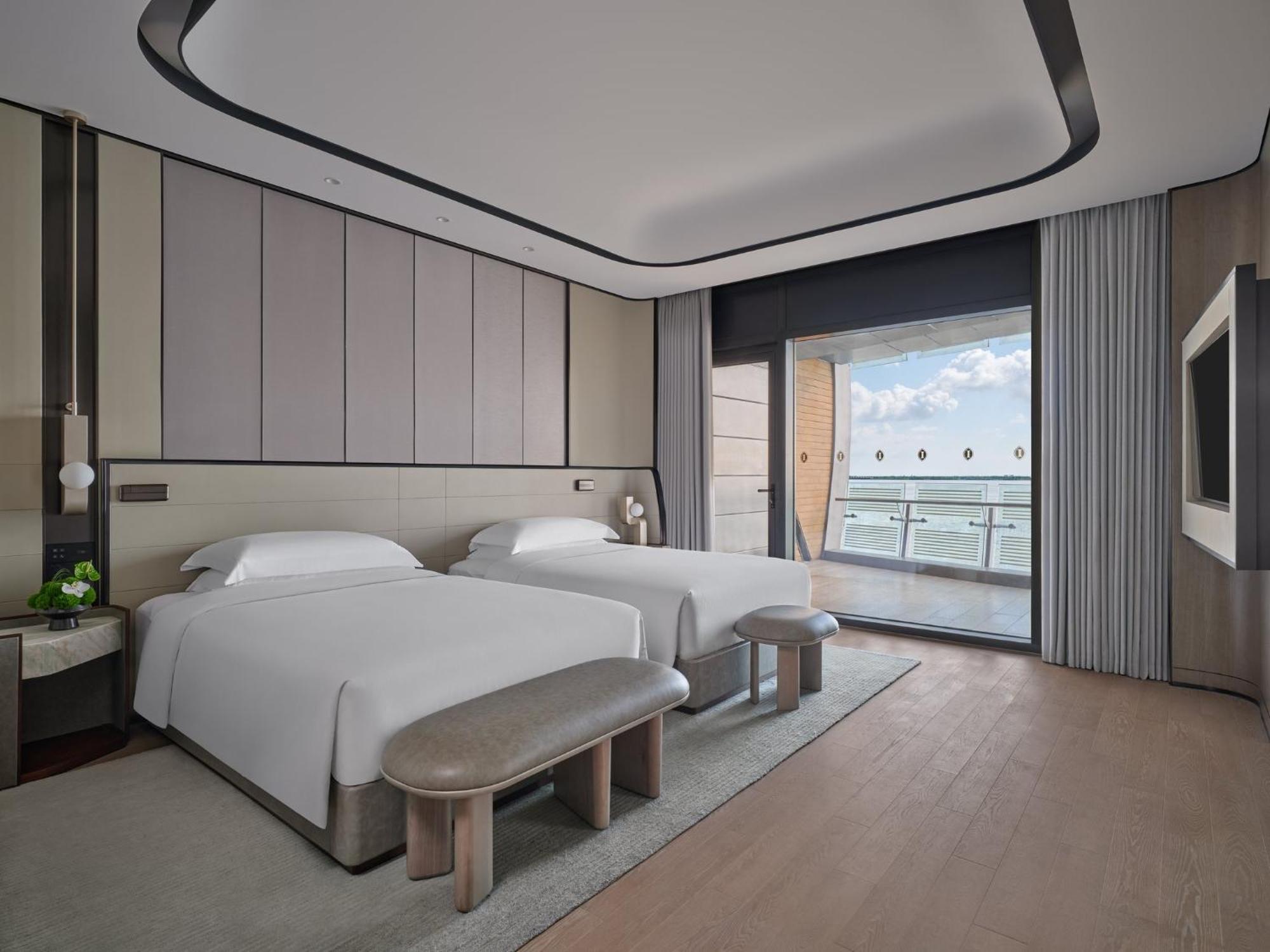Intercontinental Shanghai Harbour City By Ihg Nanhui Екстер'єр фото